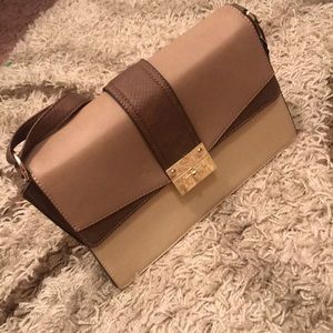 Cross body bag